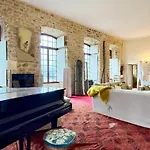 Сasa de vacaciones Artist's Chateau With Ruins In Gard